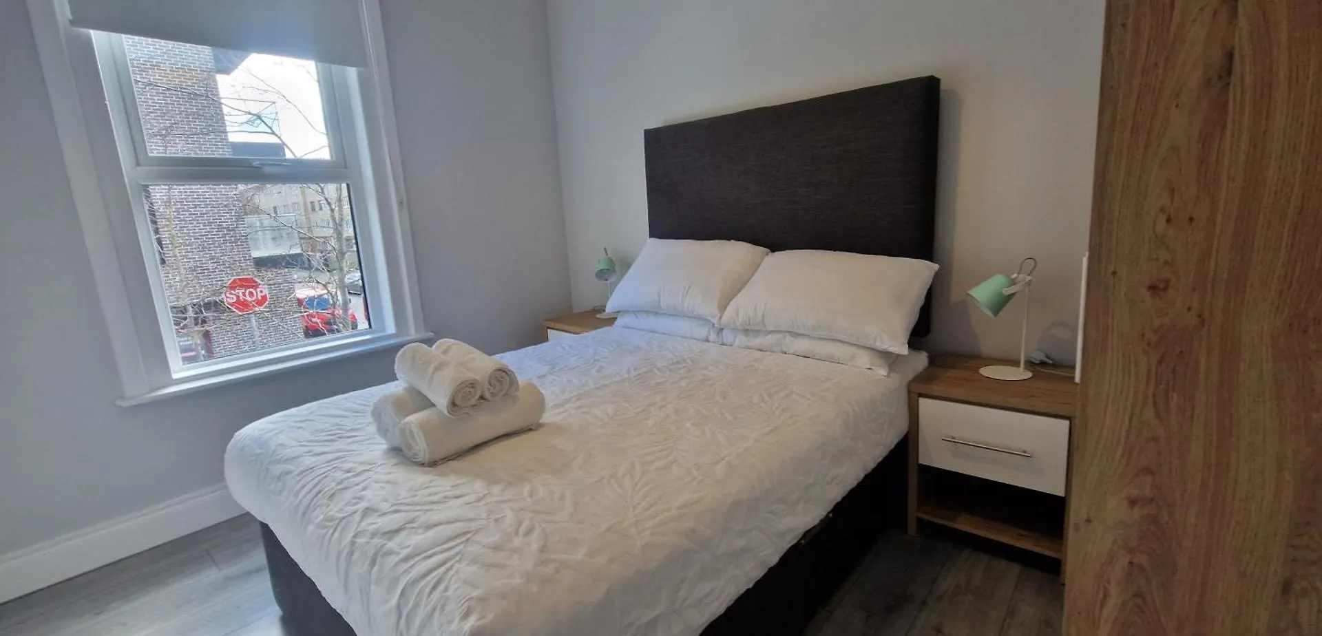 New Updated 2Bd In Prime Central Spot At Docklands دبلن