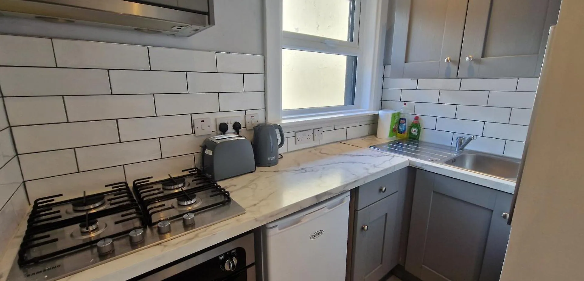 New Updated 2Bd In Prime Central Spot At Docklands دبلن